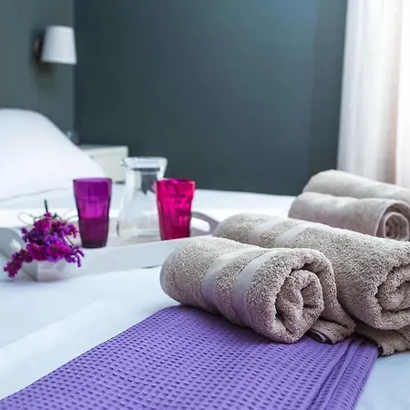 アパート Mantsiou Old ニキティ